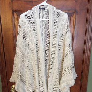 American Eagle Outfitters white knit tunic